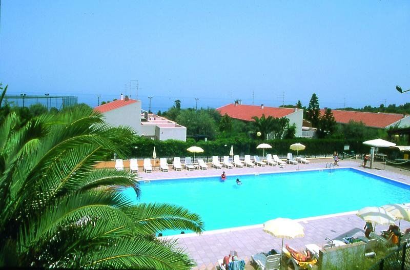 Calanica Resort Cefalù Kültér fotó