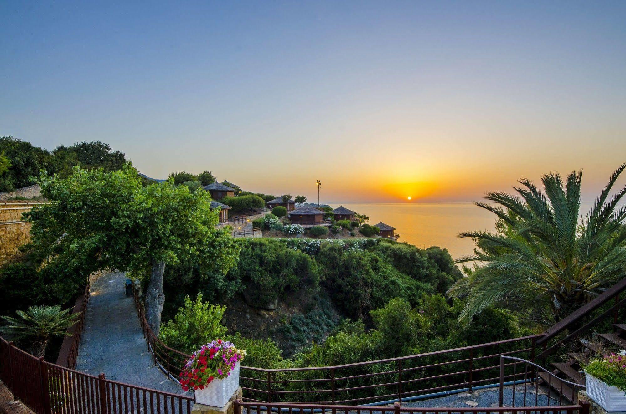 Calanica Resort Cefalù Kültér fotó