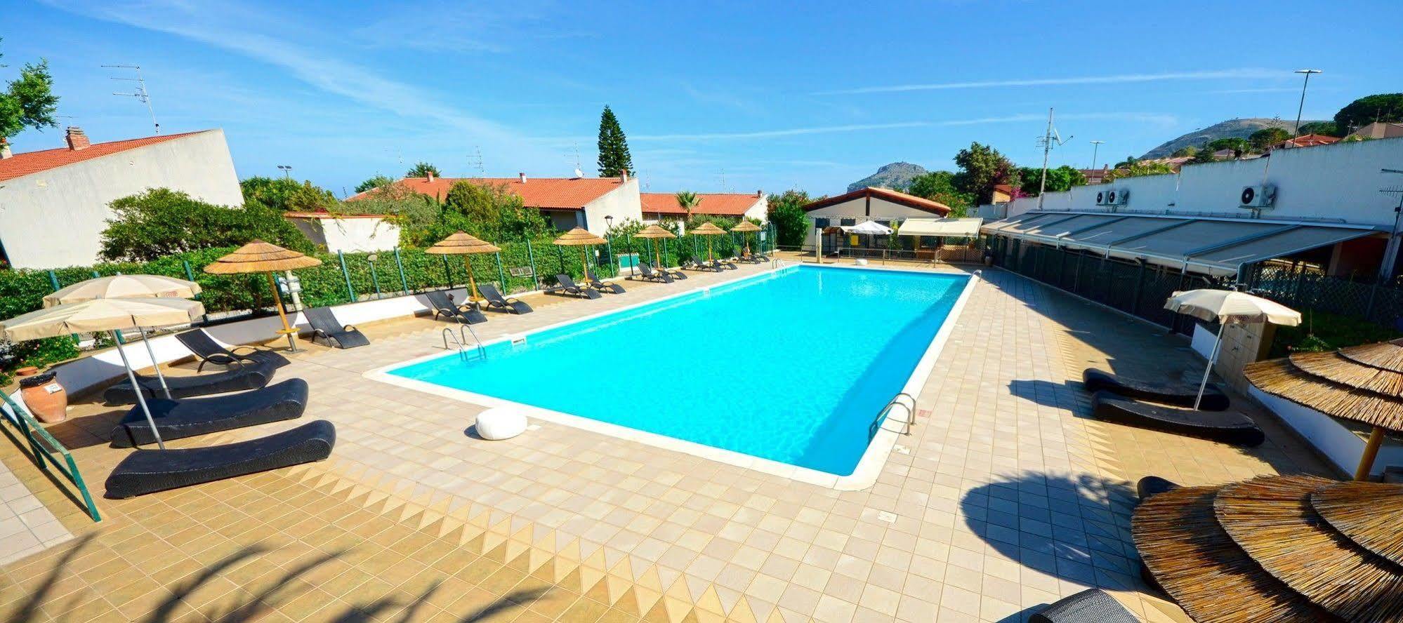 Calanica Resort Cefalù Kültér fotó